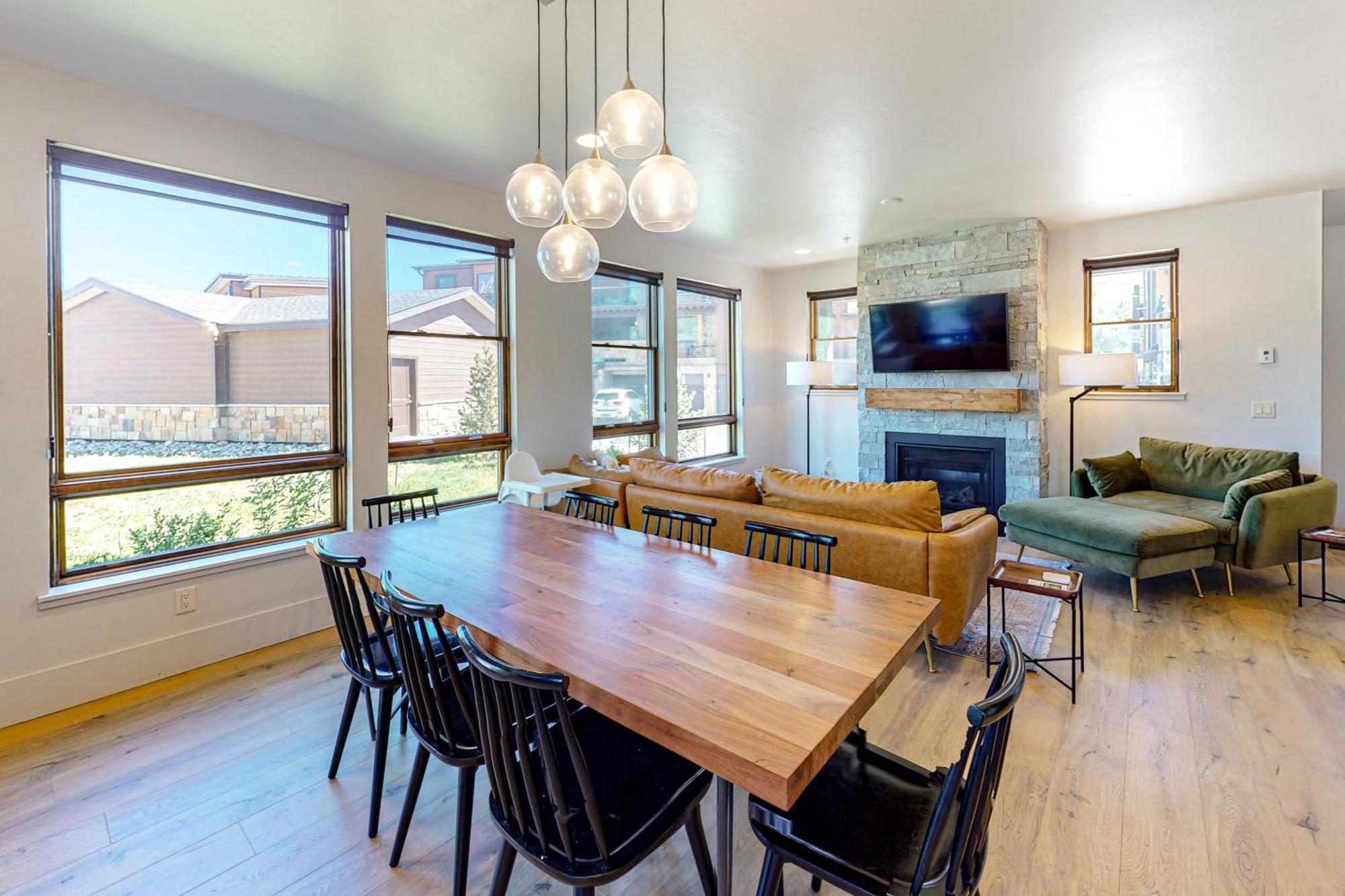 Blue River Flats Condos Silverthorne Room photo