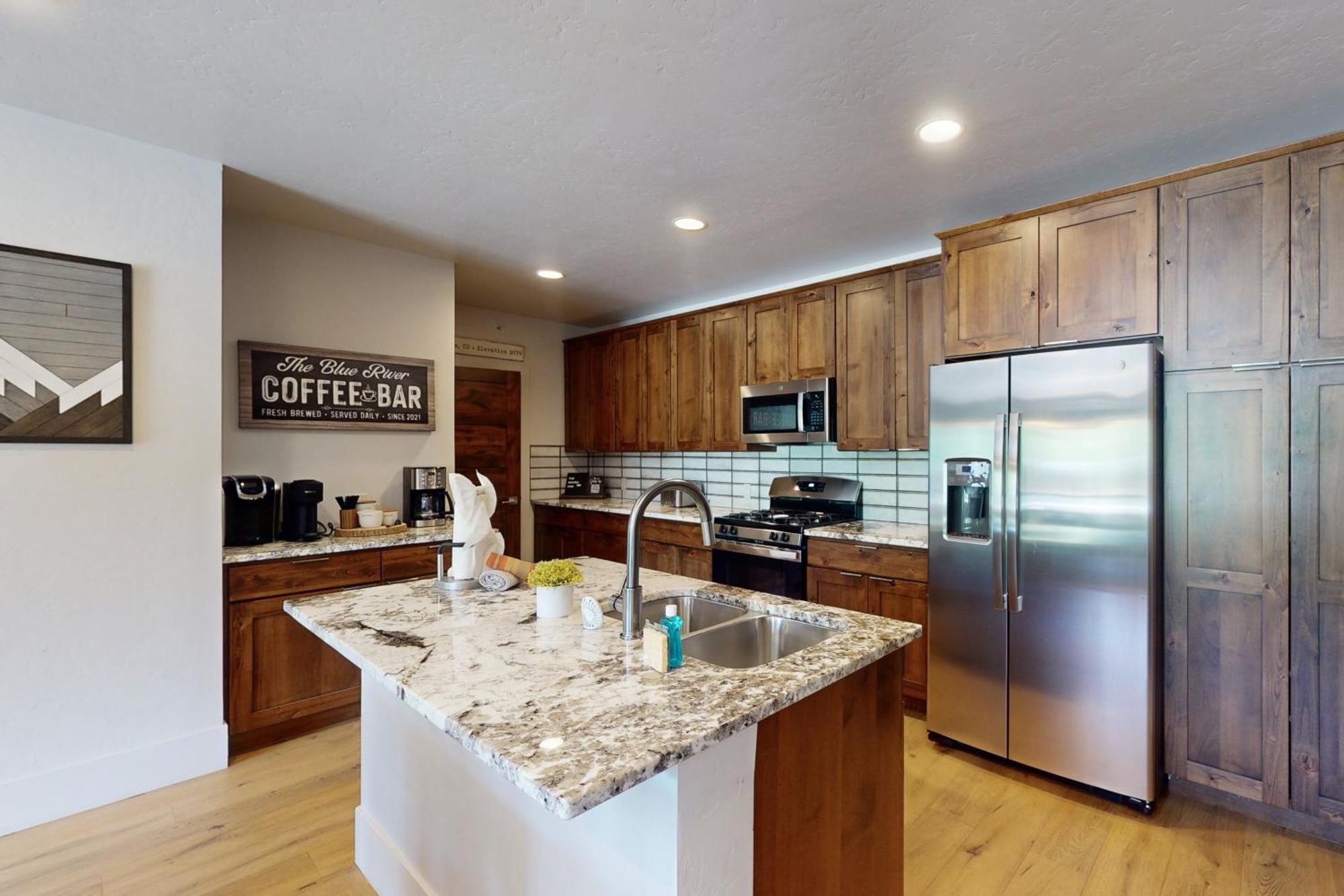 Blue River Flats Condos Silverthorne Room photo
